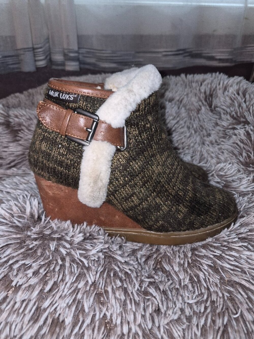 Size 8 Muck Lucks